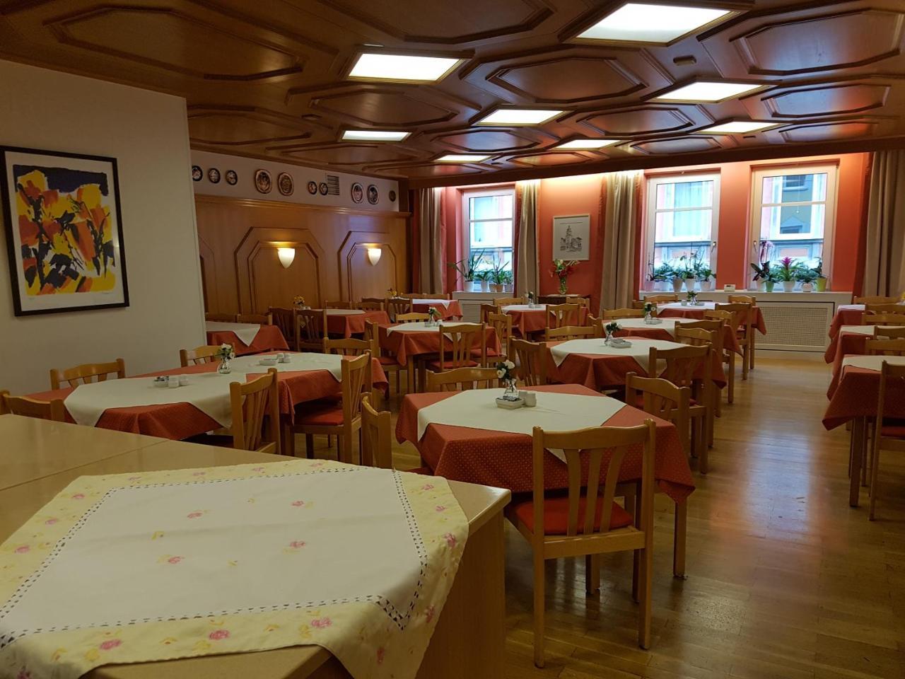 Hotel Am Kuhbogen هوف المظهر الخارجي الصورة